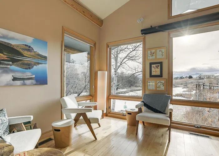 Stunning Ranch Villa: Mountain View! * Sheridan