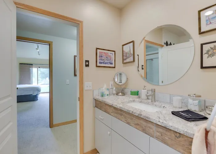 Villa Stunning Ranch Villa: Mountain View!