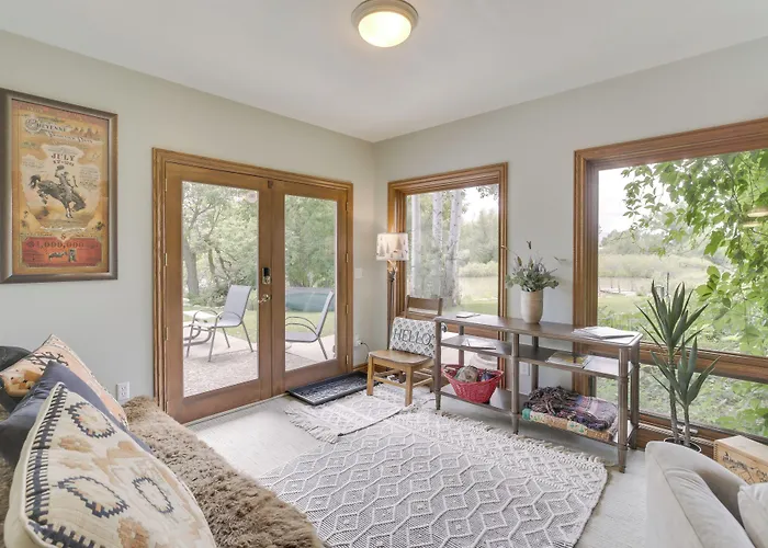 Stunning Ranch Villa: Mountain View! * Sheridan